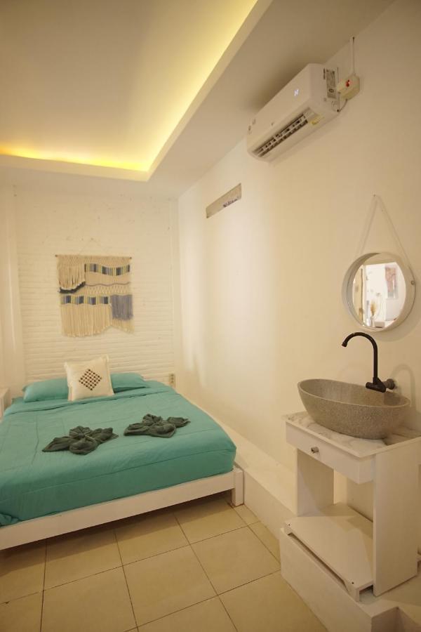 Roemah Renjana Yogyakarta Hotel Ngoại thất bức ảnh