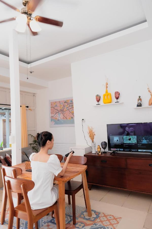 Roemah Renjana Yogyakarta Hotel Ngoại thất bức ảnh